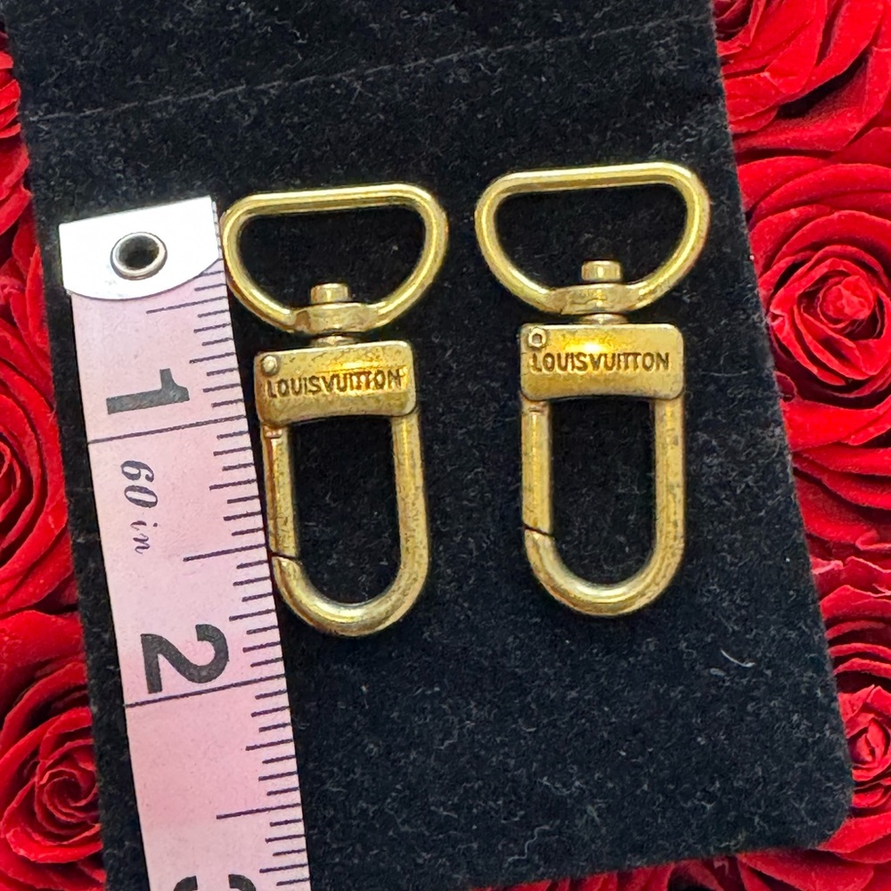 💥SALE Louis Vuitton Upcycled Strap Holders | Set of 2 | Gold Tone Hardware - Picture 3 of 4